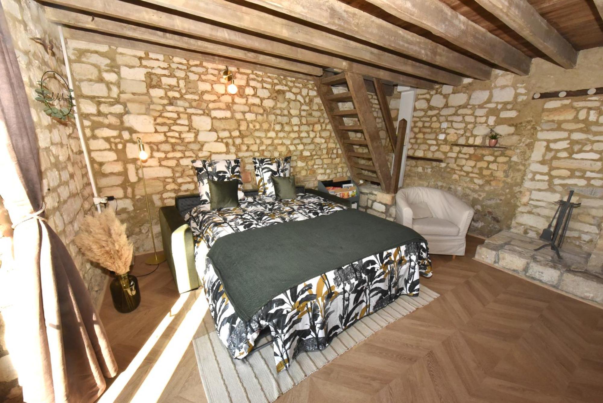Maisonnette Du Bonheur - Vue Campagne - Baignoire Balneo 32 Jets - Lits Queen Size Vadencourt  Kültér fotó